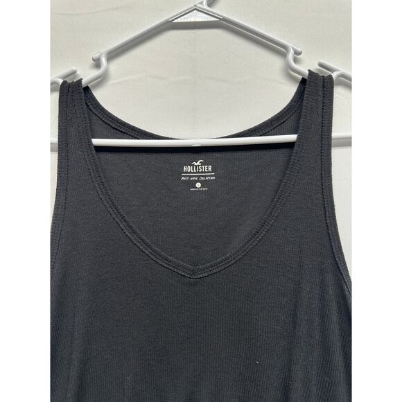 Hollister Black Sleeveless Blouse - Picture 2 of 9